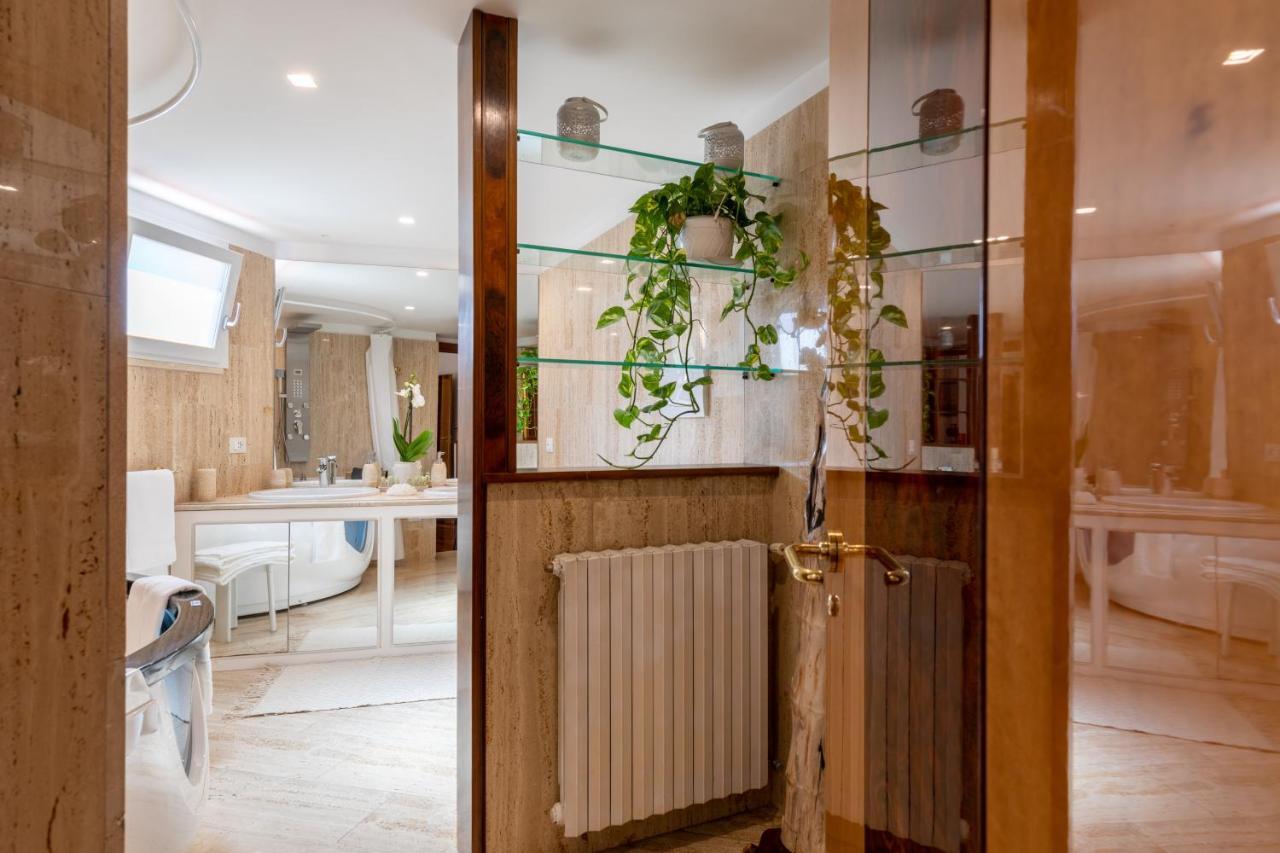 Apartamento Atticus Forum Romanum Luxury Penthouse Exterior foto